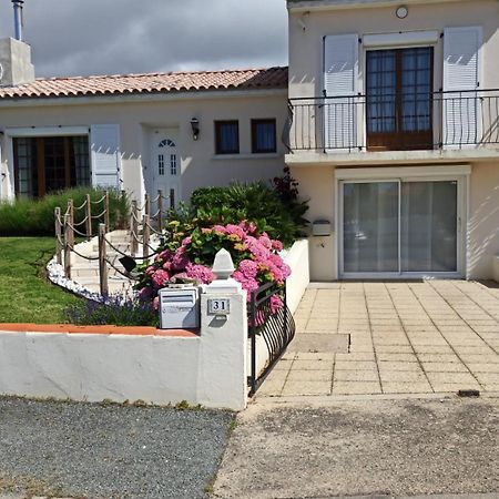 Vila Chez Rig'S Le Fenouiller Exteriér fotografie